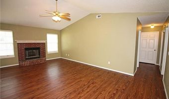 1205 22nd St, Bentonville, AR 72712