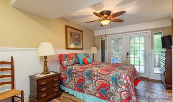 424 Lower Grassy Branch Rd, Asheville, NC 28805