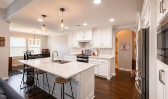8313 Sapphire Dr, Alexander, AR 72002