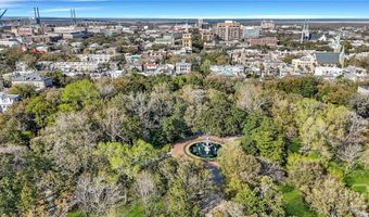 906 E 33rd St, Savannah, GA 31401