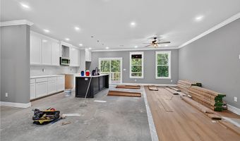19 McGaugh Dr, Bella Vista, AR 72715