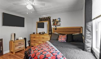 509 Buttonwoods Ave, Warwick, RI 02886