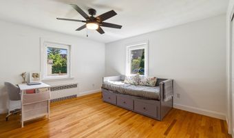 37 Cawley St, Bristol, CT 06010