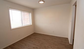 750 S DICKERSON St 414, Arlington, VA 22204