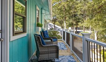 201 Hoop Pole Creek Dr, Atlantic Beach, NC 28512