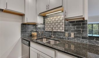 3071 Lenox Rd NE 16, Atlanta, GA 30324