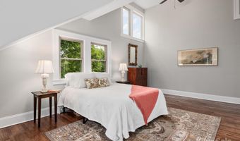 135 Westwood Pl, Asheville, NC 28806