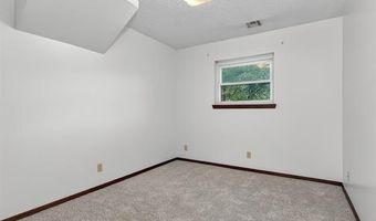 4040 Sheridan Rd, Bartlesville, OK 74006