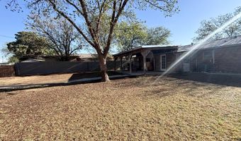 1205 Avenue K, Abernathy, TX 79311