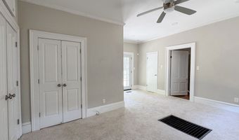 201 Boothe St, Batesville, MS 38606