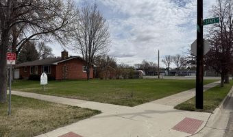 620 15th Ave, Aberdeen, SD 57401