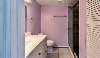 18220 ELMWOOD Dr, Alva, FL 33920