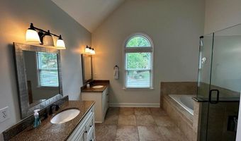 11640 Vista Forest Dr, Alpharetta, GA 30005