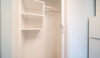 2463 Kuhio Ave 504, Honolulu, HI 96815