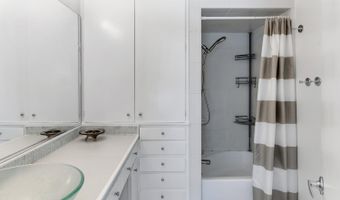 460 Bella Vista Dr, Angwin, CA 94508