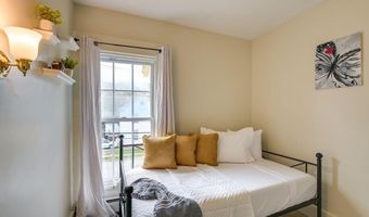 271 Essex St, Bangor, ME 04401