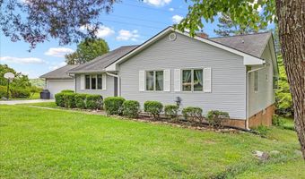 2522 Cindy St, Athens, TN 37303