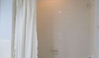 8481 N Luce Rd, Alma, MI 48801