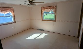 1608 Plainview Ln, Albert Lea, MN 56007