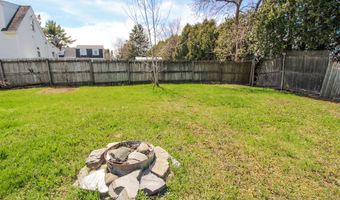 35 Mildred Ave, Bangor, ME 04401