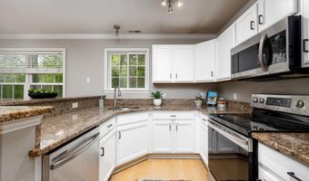 3039 Barclay Way, Ann Arbor, MI 48105