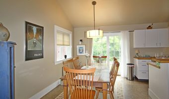 8 Pearl St, Brandon, VT 05733