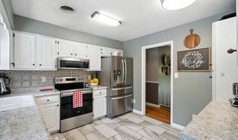 76 Tangleberry Ln, Afton, TN 37616