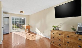 255 West St, Belchertown, MA 01007