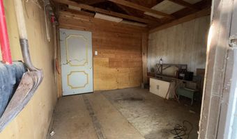 3030 Tamarack Cir, Bosque Farms, NM 87068