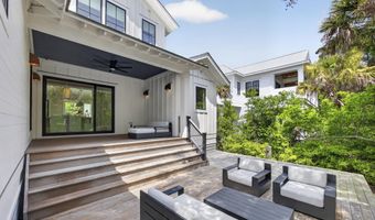 196 Portsmouth Way, Bald Head Island, NC 28461