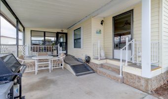 921 Dogwood Dr, Barefoot Bay, FL 32976