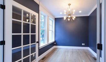 01 Highland Woods Dr, East Greenwich, RI 02818