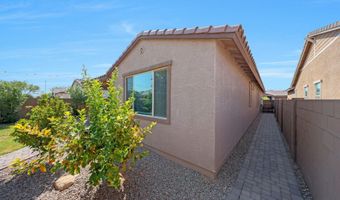 98 E LEO Pl, Chandler, AZ 85249