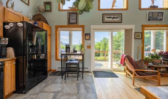 158 Camp Rd, Burke, VT 05832