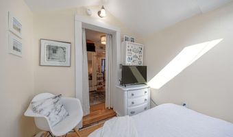 5 Bowles Ave, Bar Harbor, ME 04609