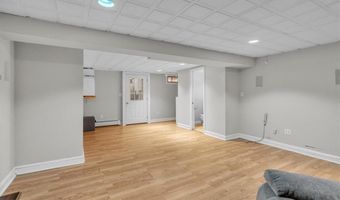 23 Blissdale Ave, Cumberland, RI 02864