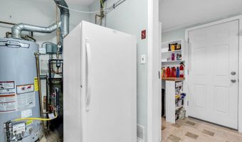 9 Jubilee Cir, Aberdeen, NJ 07747