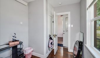 1209 E 20TH St, Cheyenne, WY 82001