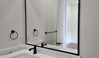 3053 Avilla Manor Trl, Alexander, AR 72002