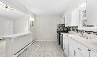 67 Breakneck Rd, Alloway, NJ 07422