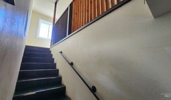 609 Parnell Dr, Buhl, ID 83316