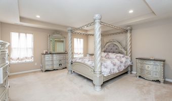 1661 Devonshire Ave, Avon, IN 46123