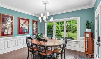 2032 Eaton Rd, Charlotte, NC 28205