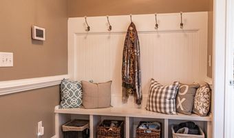 217 Tippecanoe Pl, Aberdeen, NC 28315