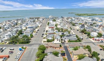 335 Engleside Ave, Beach Haven, NJ 08008
