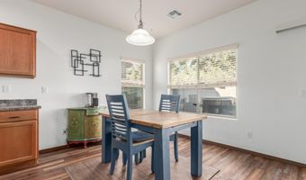 206 W HAWAII Dr, Casa Grande, AZ 85122