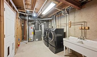 43586 OSAGE Ct, Ashburn, VA 20147