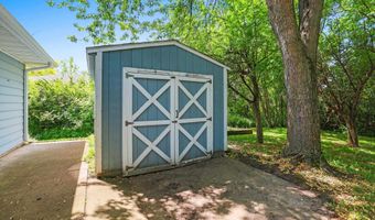 89 HILLOCK Ct, Appleton, WI 54914