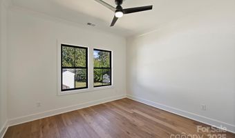 1415 Winston Dr, Charlotte, NC 28205