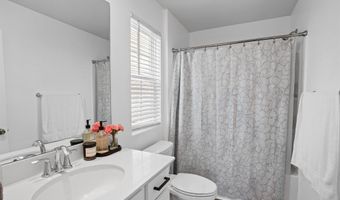 1242 Kilead Ct, Boiling Springs, SC 29316